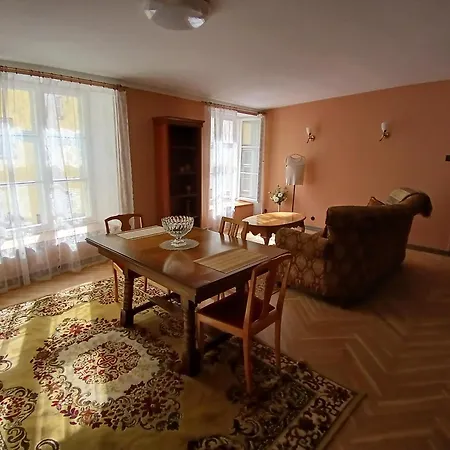 Saunaga Korter Sisehoovis Appartement *